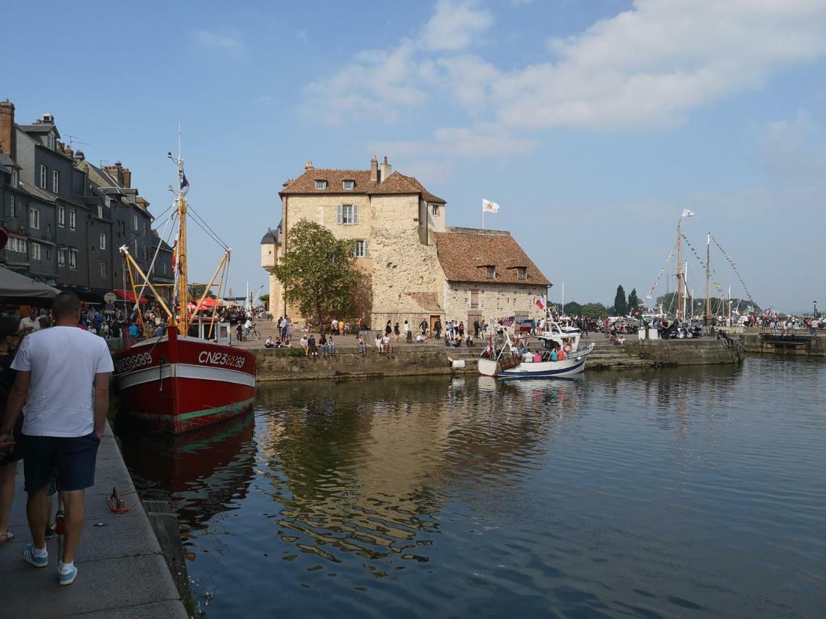 Un Parfum D'Embruns Hypercentre Honfleur, Fibre Daire Dış mekan fotoğraf